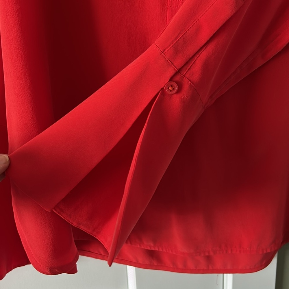 Equipment Femme Sanded Silk Shirt - Picture 3 of 9